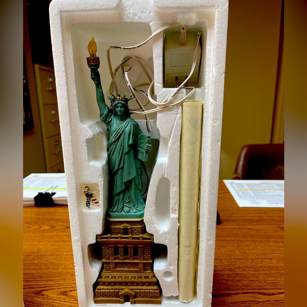 Department 56 Statue Of Liberty